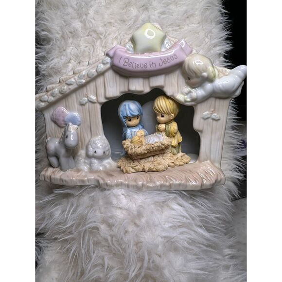 Precious Moments 1995 Nativity Nitelite 150290L I Believe‎ In Jesus Christmas - Picture 1 of 8